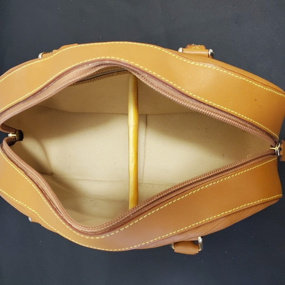 Bonini Italian leather Zip close Satchel - Picture 6 of 10